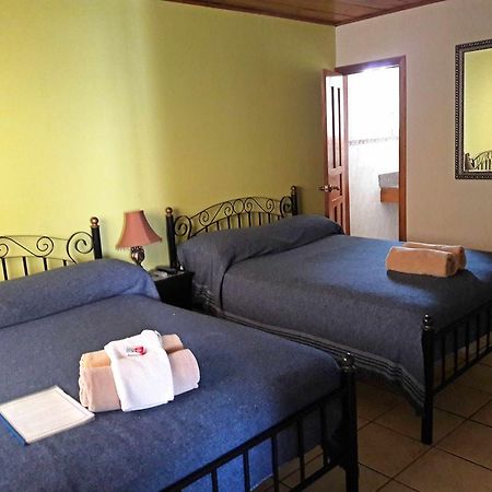 Bocas del Toro Hotel Posada Isla Chica מראה חיצוני תמונה