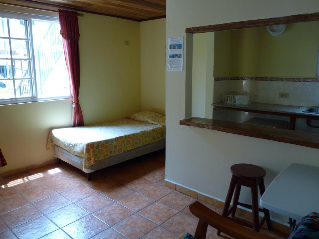 Bocas del Toro Hotel Posada Isla Chica חדר תמונה