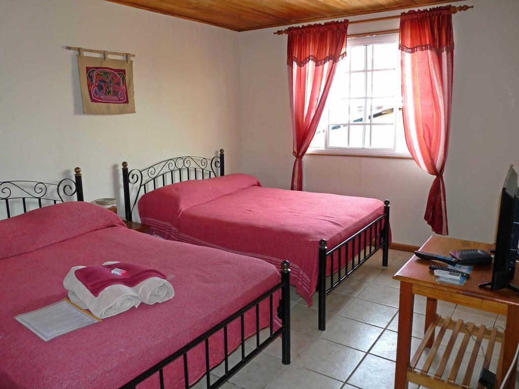 Bocas del Toro Hotel Posada Isla Chica חדר תמונה