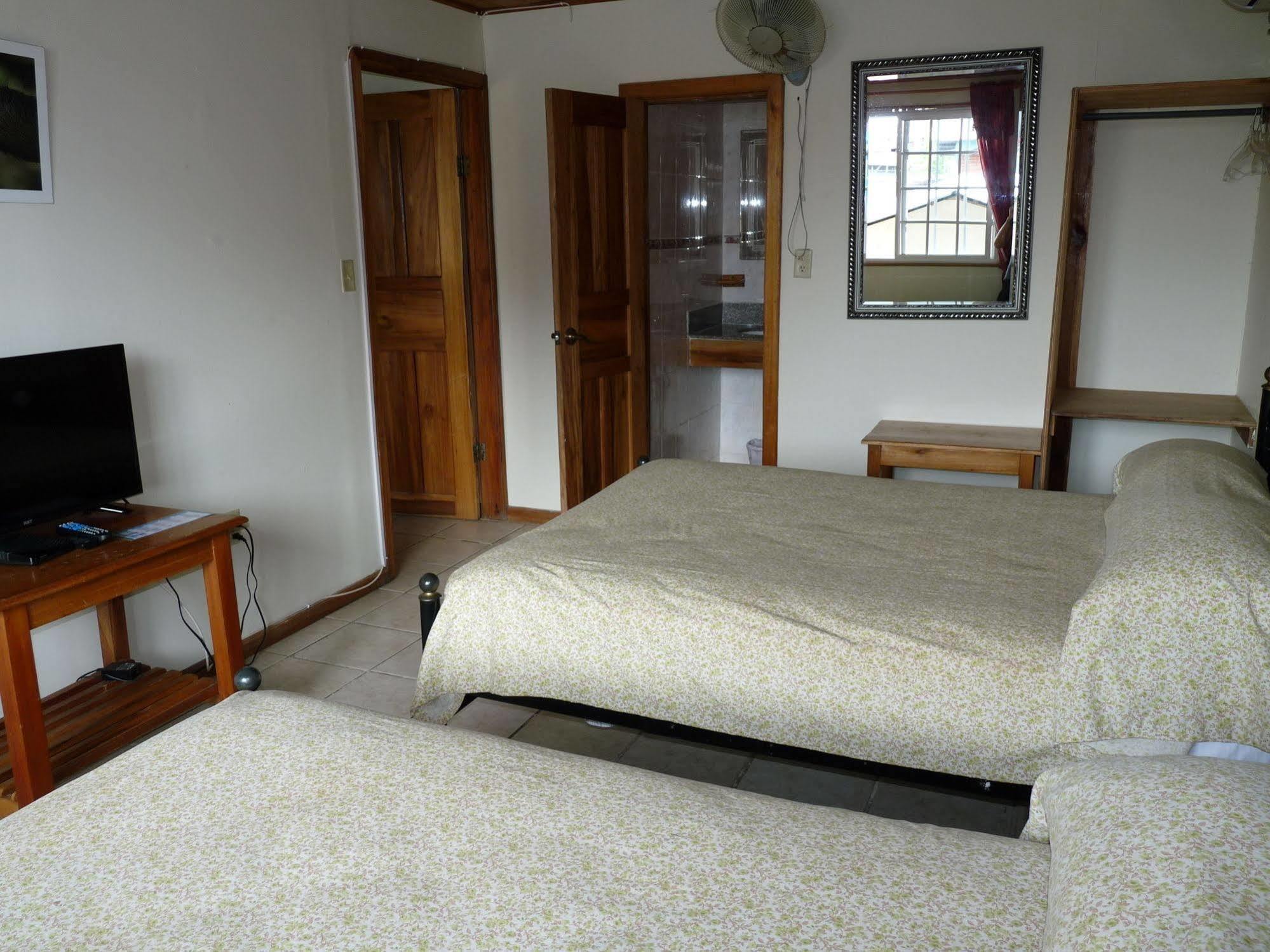 Bocas del Toro Hotel Posada Isla Chica מראה חיצוני תמונה